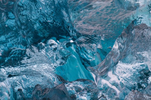 Nahaufnahme eines Eisbergs (Ostgrönland)